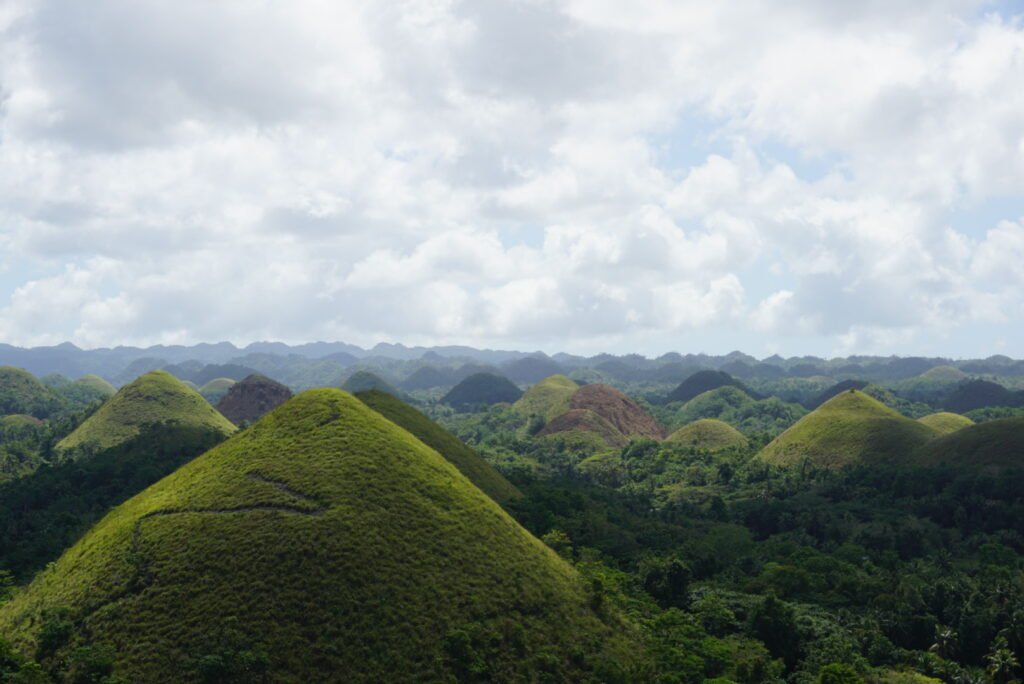 Philippines-chocolate-hills